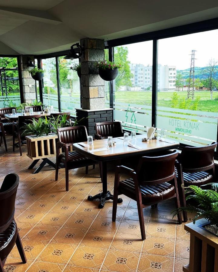 Hotel Konak モムチルグラト エクステリア 写真