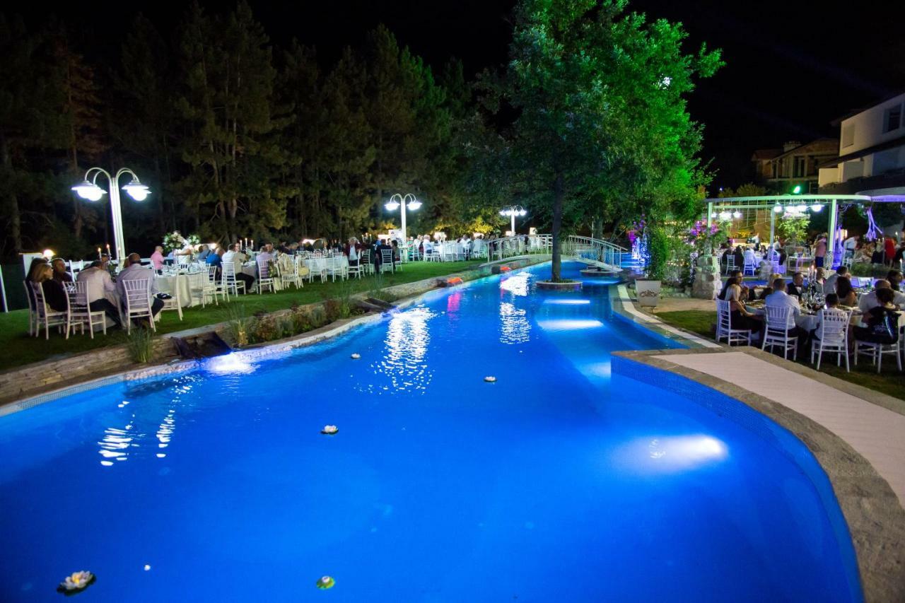 Hotel Konak モムチルグラト エクステリア 写真